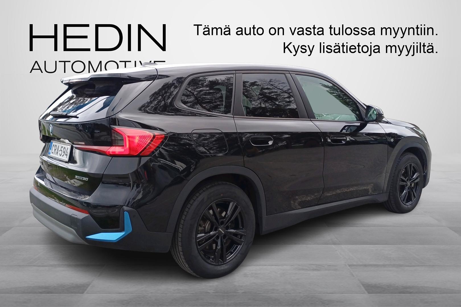 BMW iX1 2023