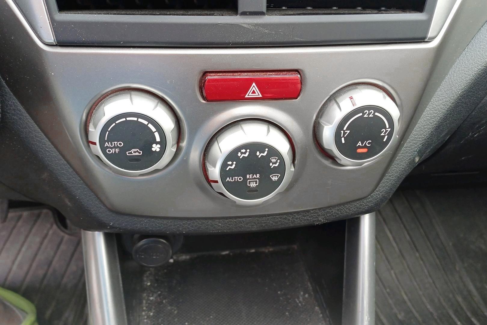 SUBARU FORESTER 2009
