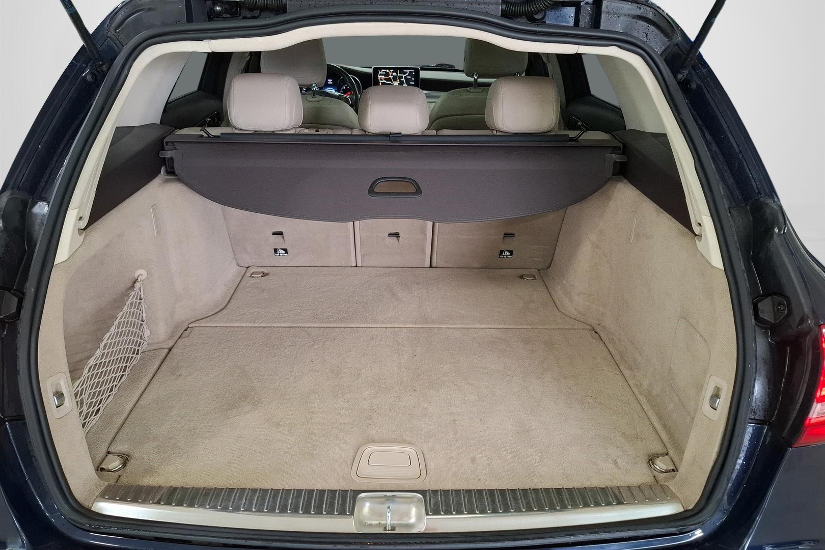 Mercedes-Benz C 2016