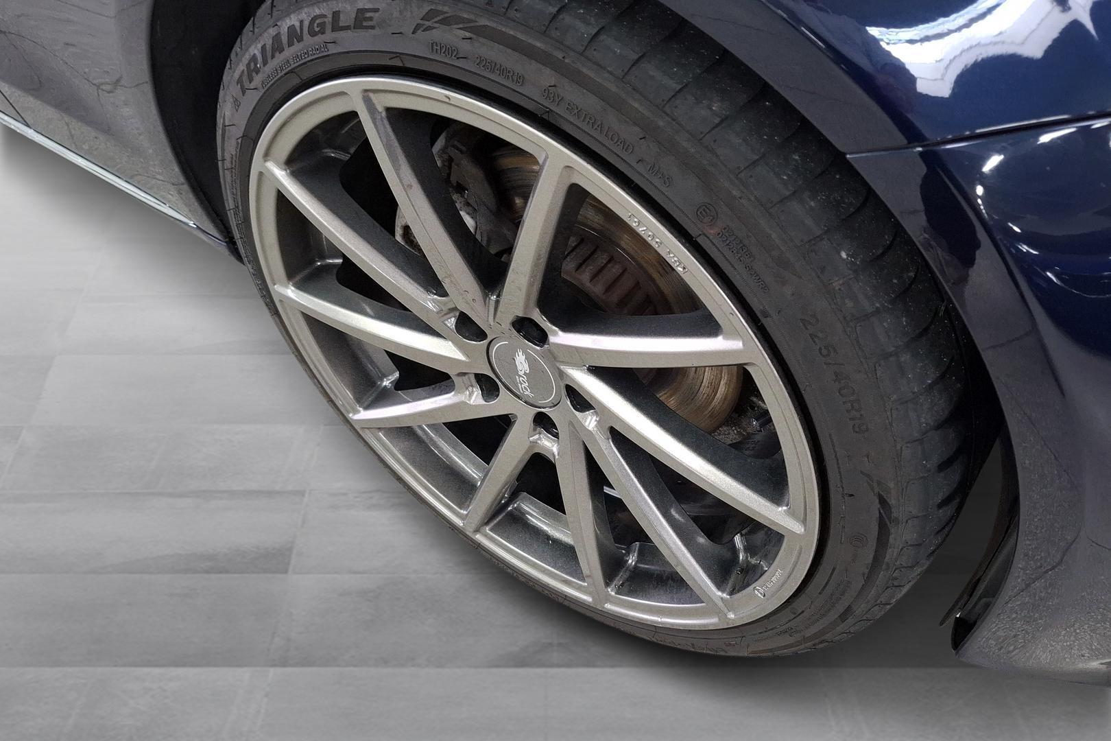 Mercedes-Benz C 2016