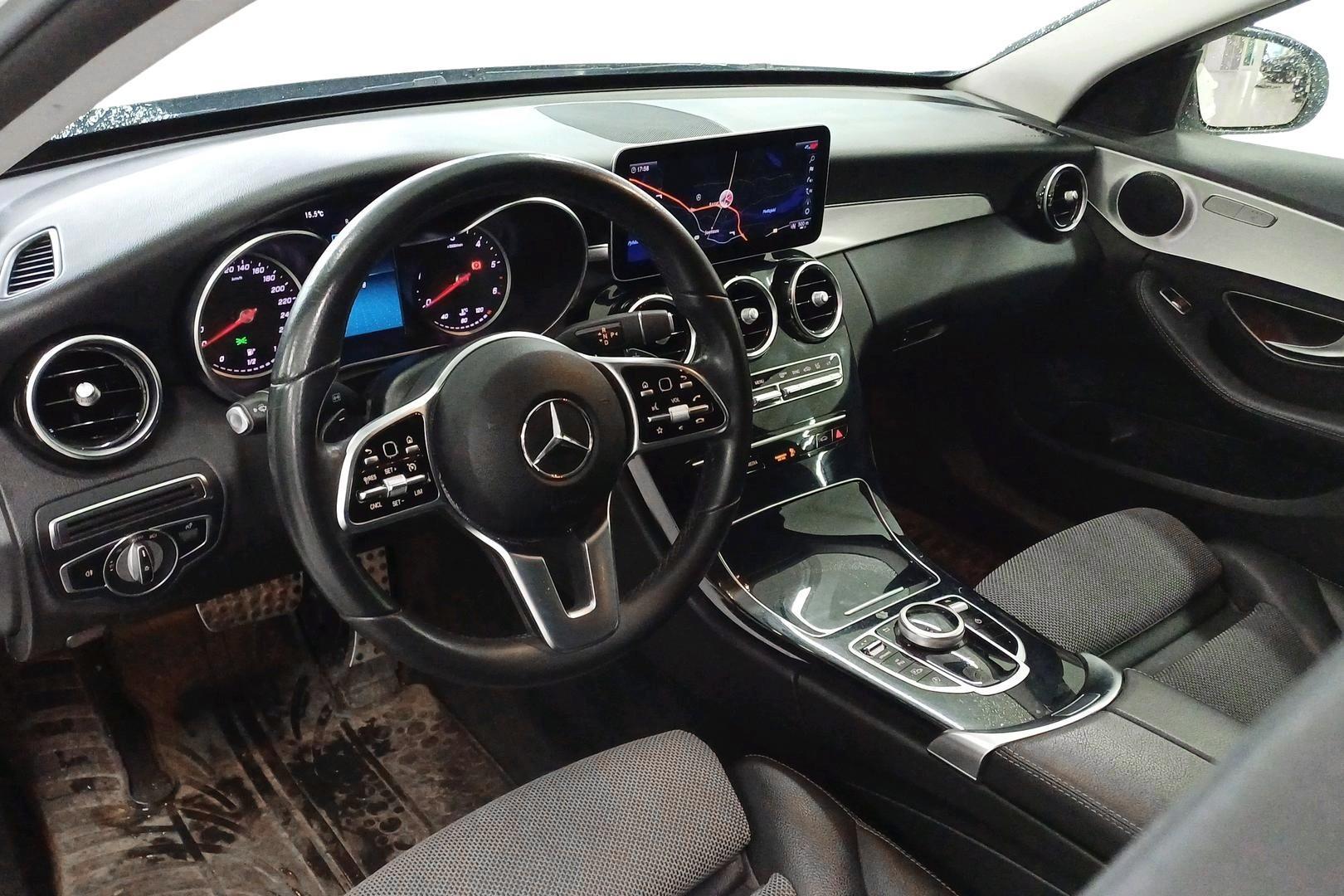 MERCEDES-BENZ C 2020