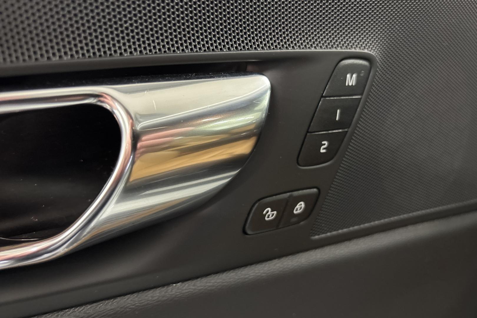 Volvo XC60 2020