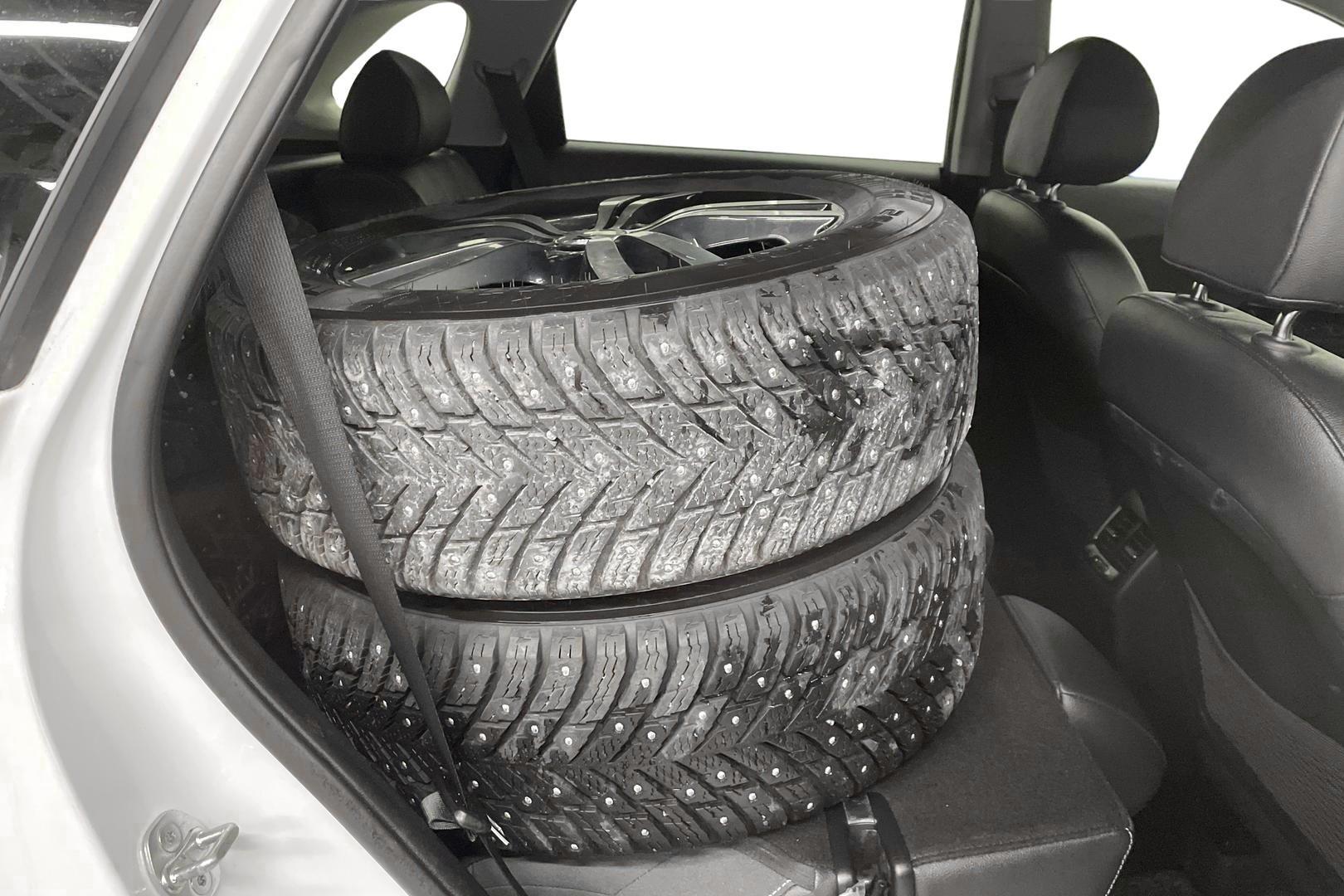 Kia Niro plug-in 2019