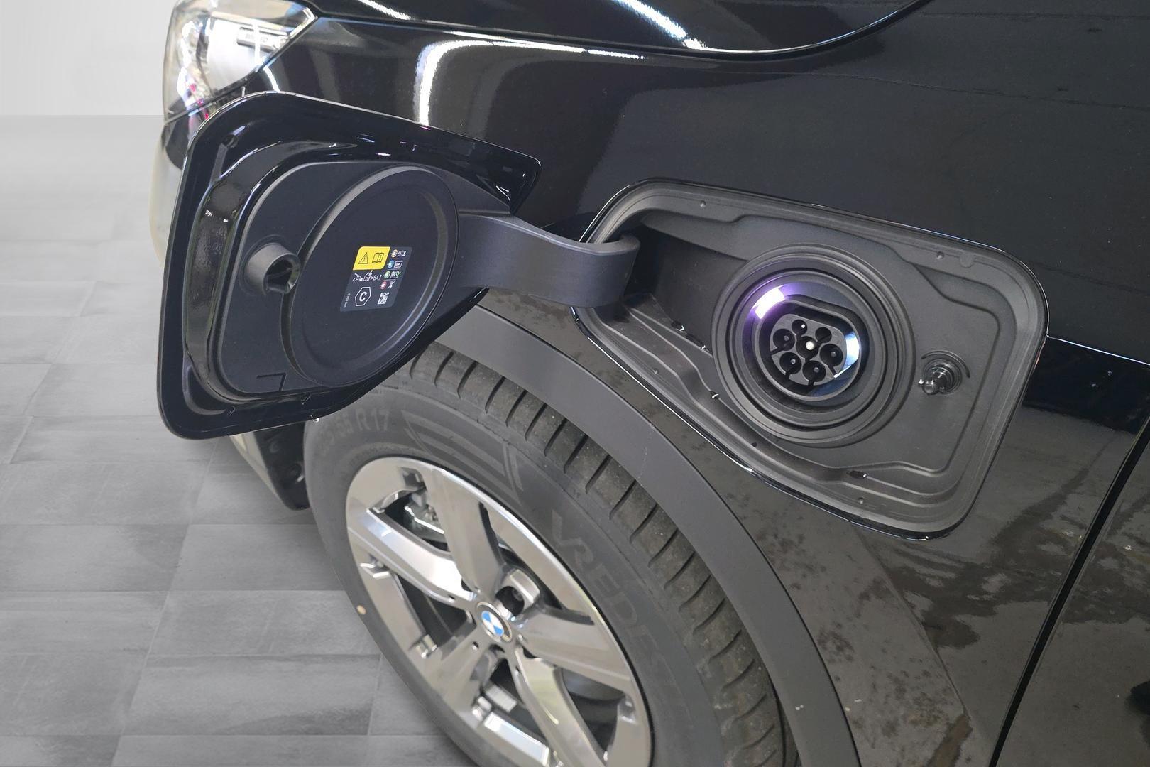 BMW X1 18