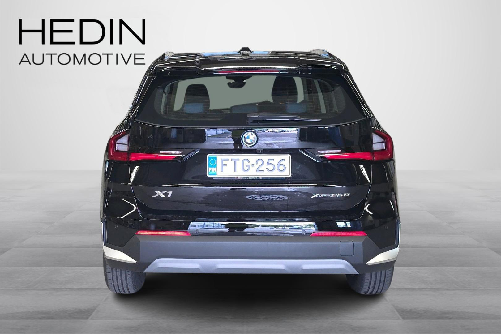 BMW X1 3
