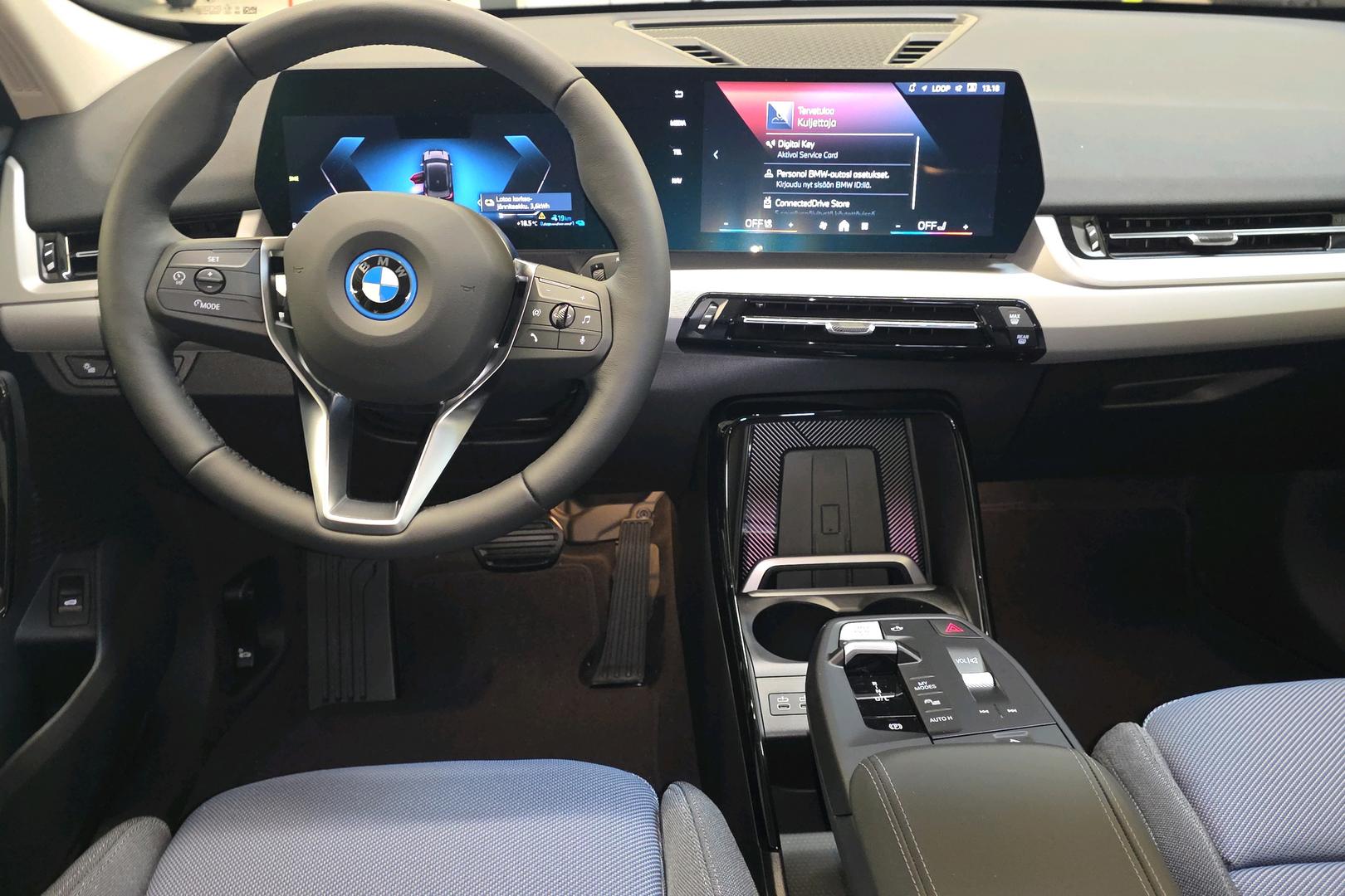 BMW X1 8