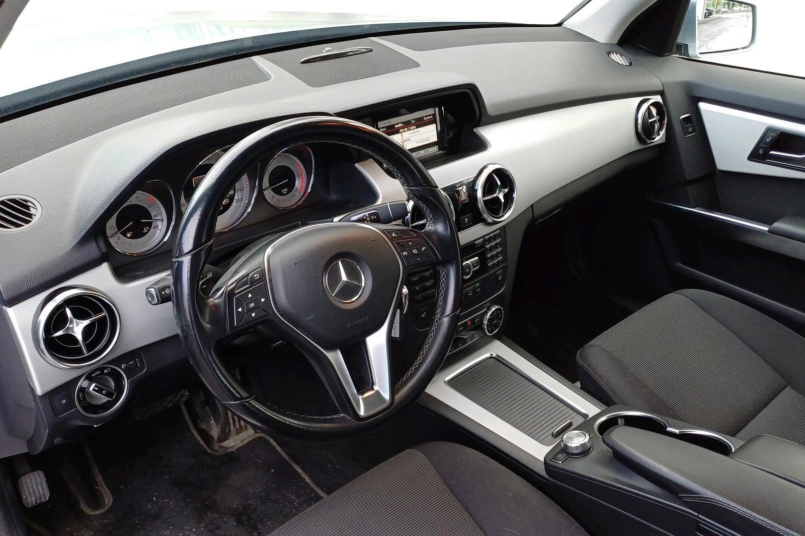 Mercedes-Benz GLK 2013