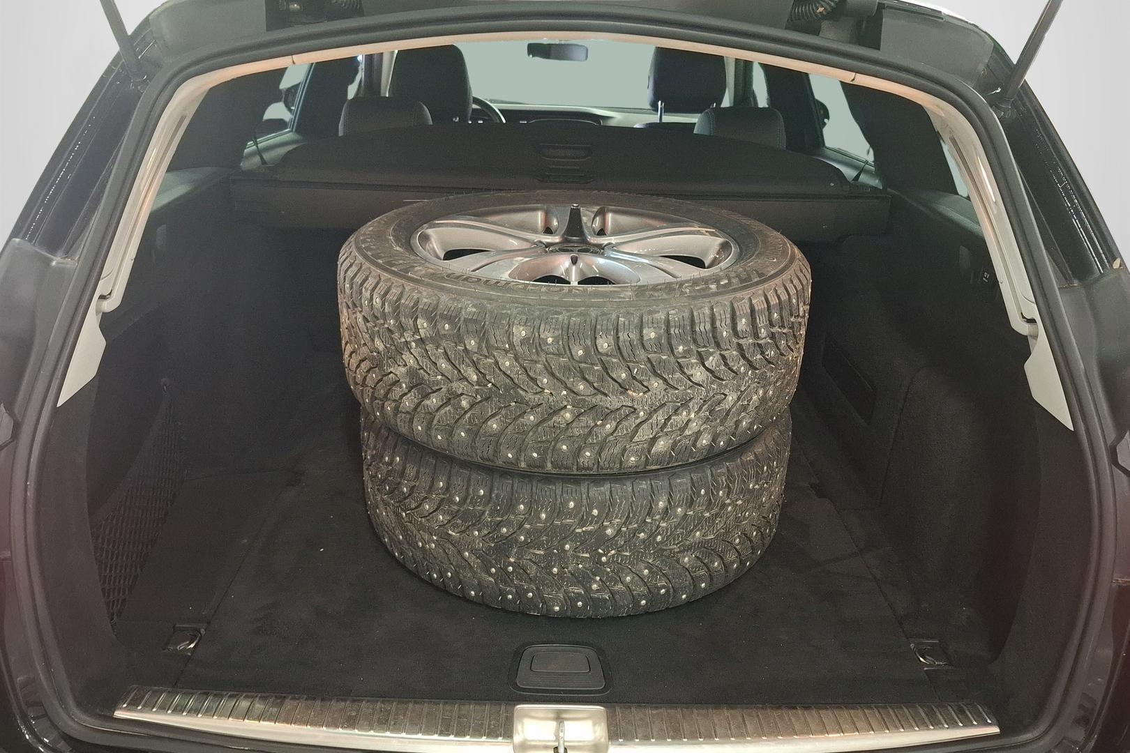 MERCEDES-BENZ E 2018