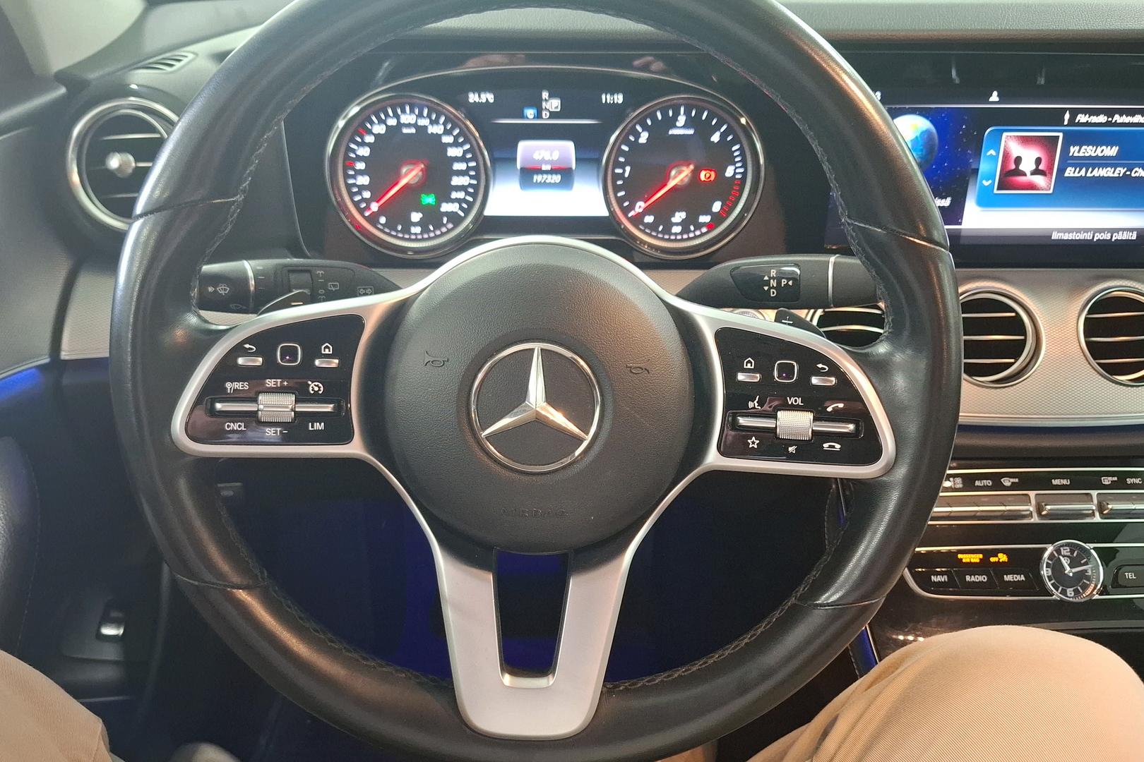MERCEDES-BENZ E 2018