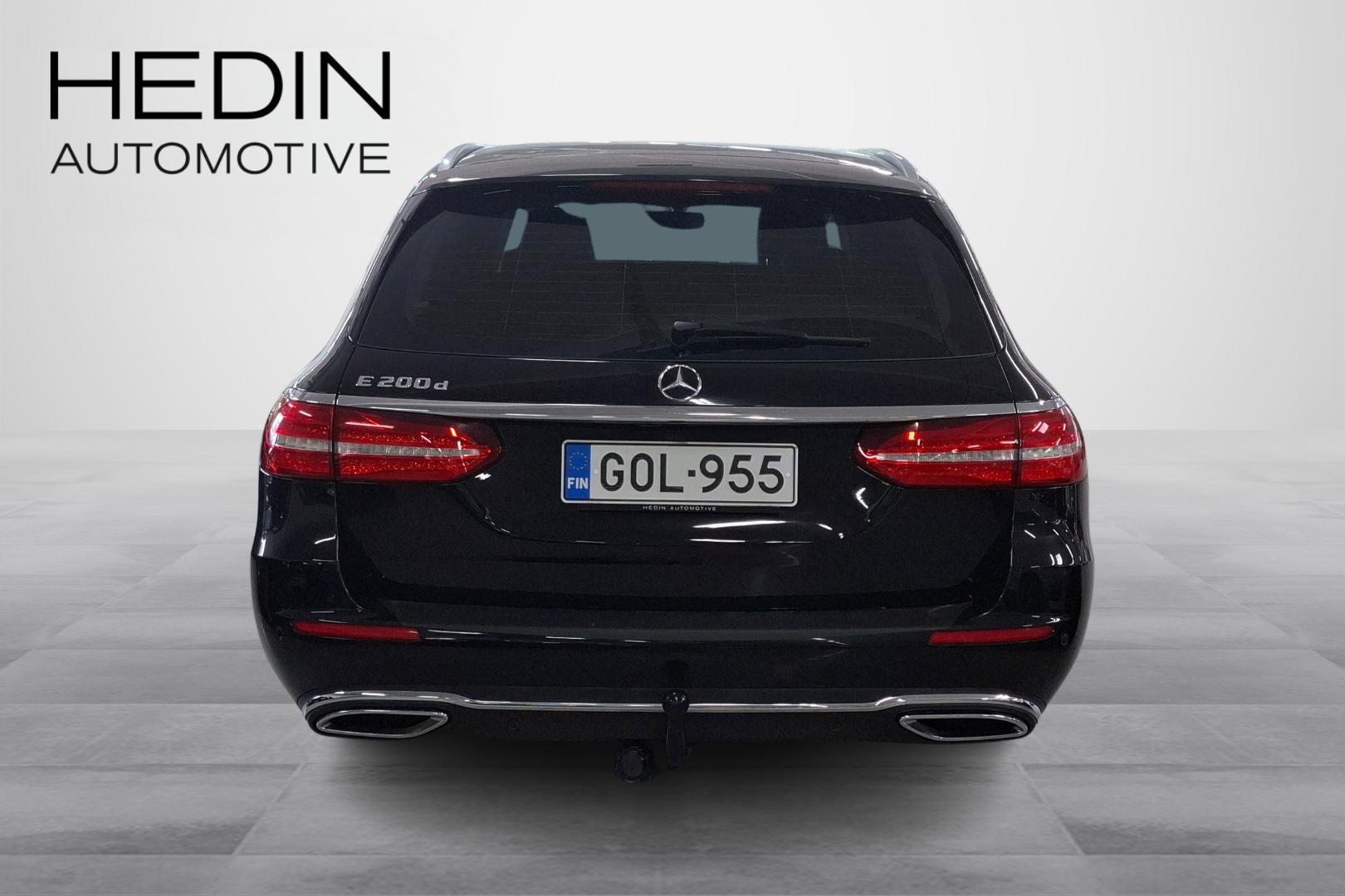 MERCEDES-BENZ E 2018