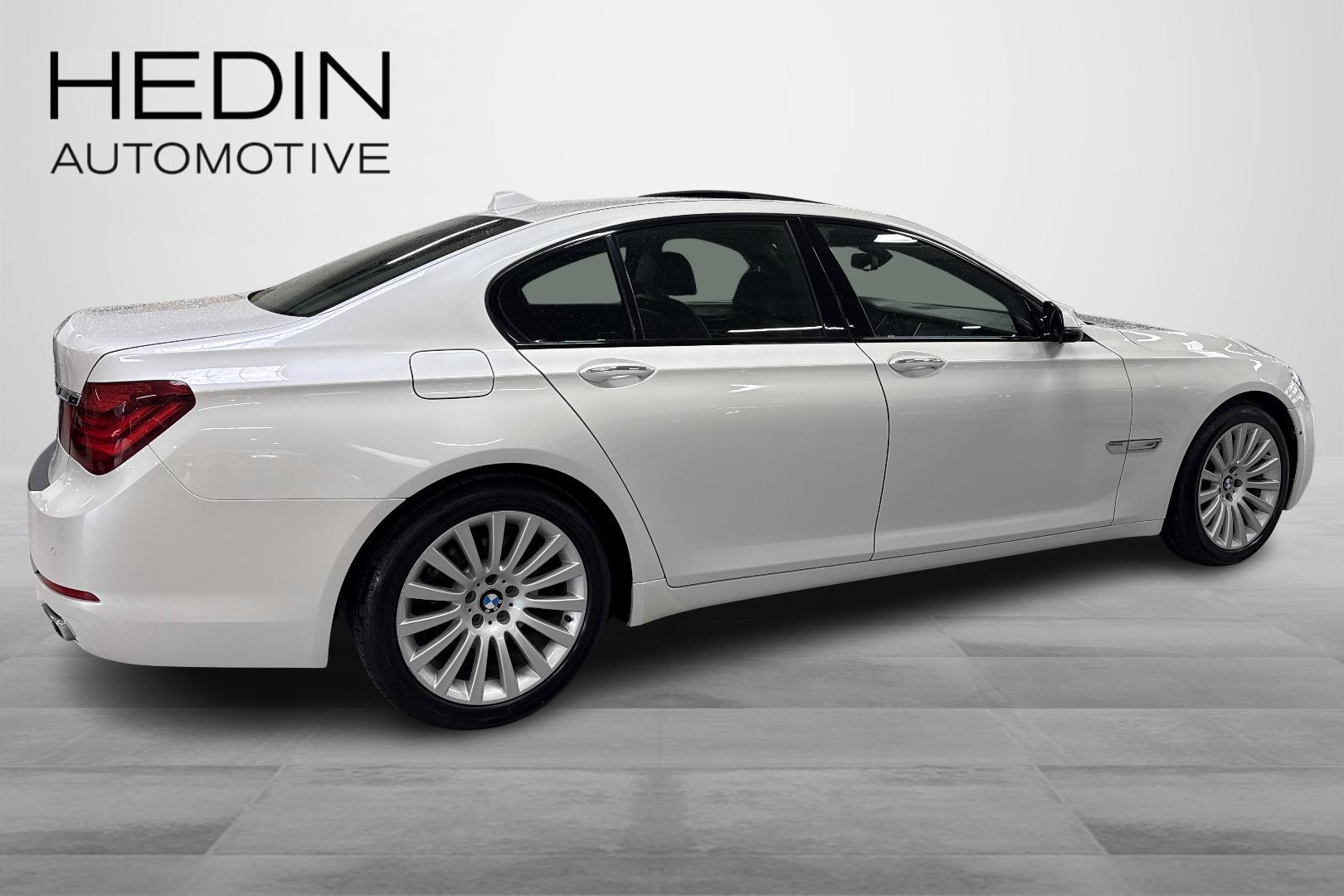 BMW 740 2015