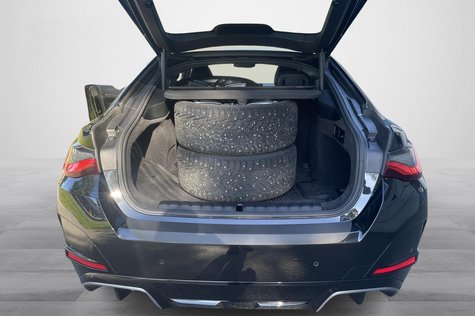 BMW i4 2023