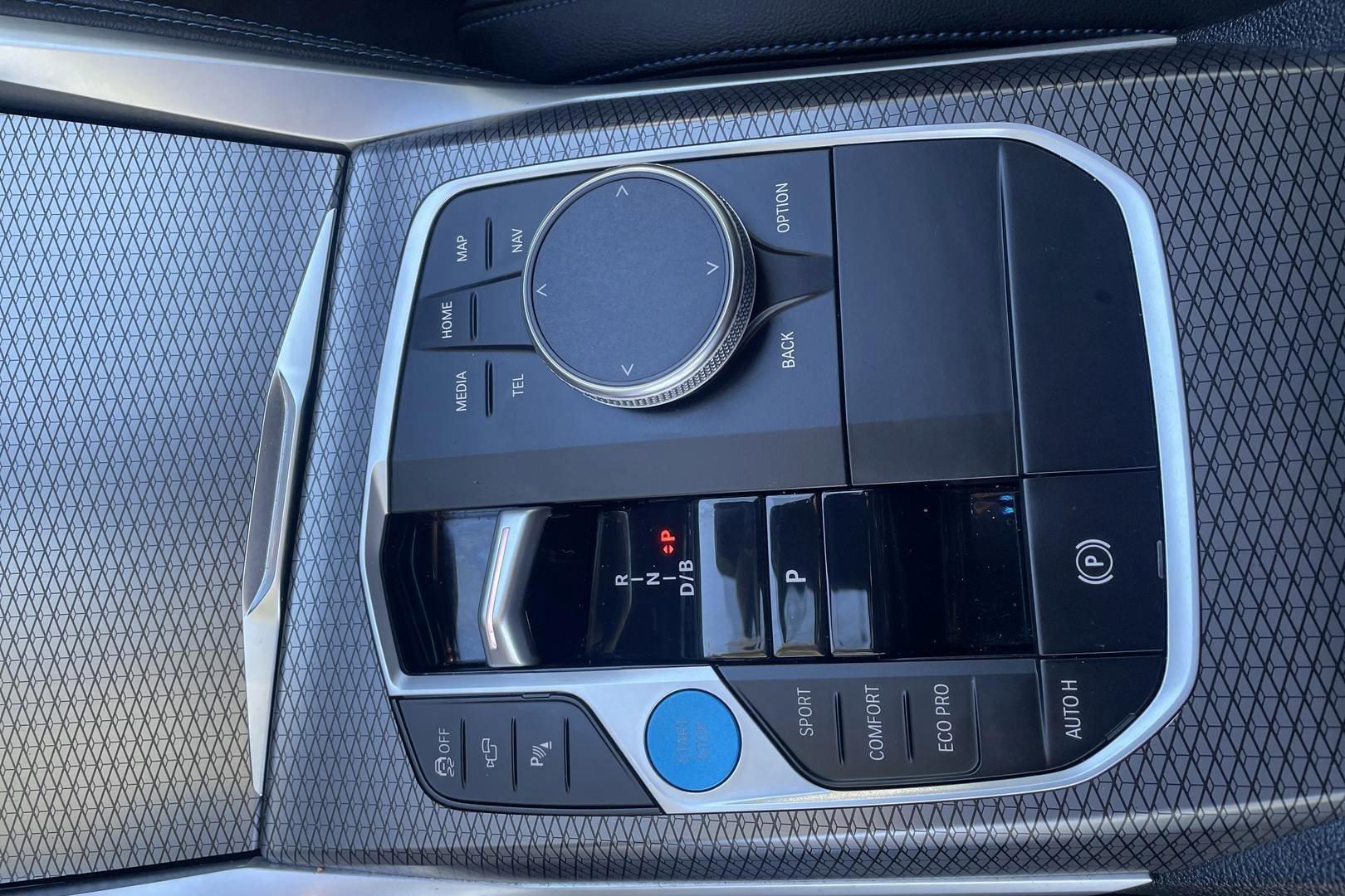 BMW i4 2023