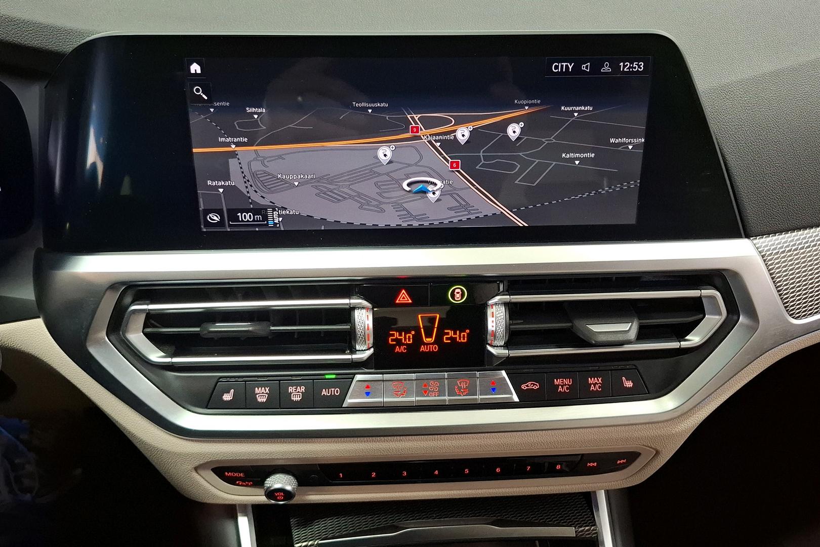 BMW 330 2021