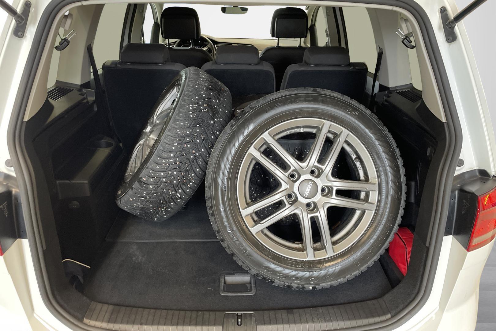 Volkswagen Touran 2019