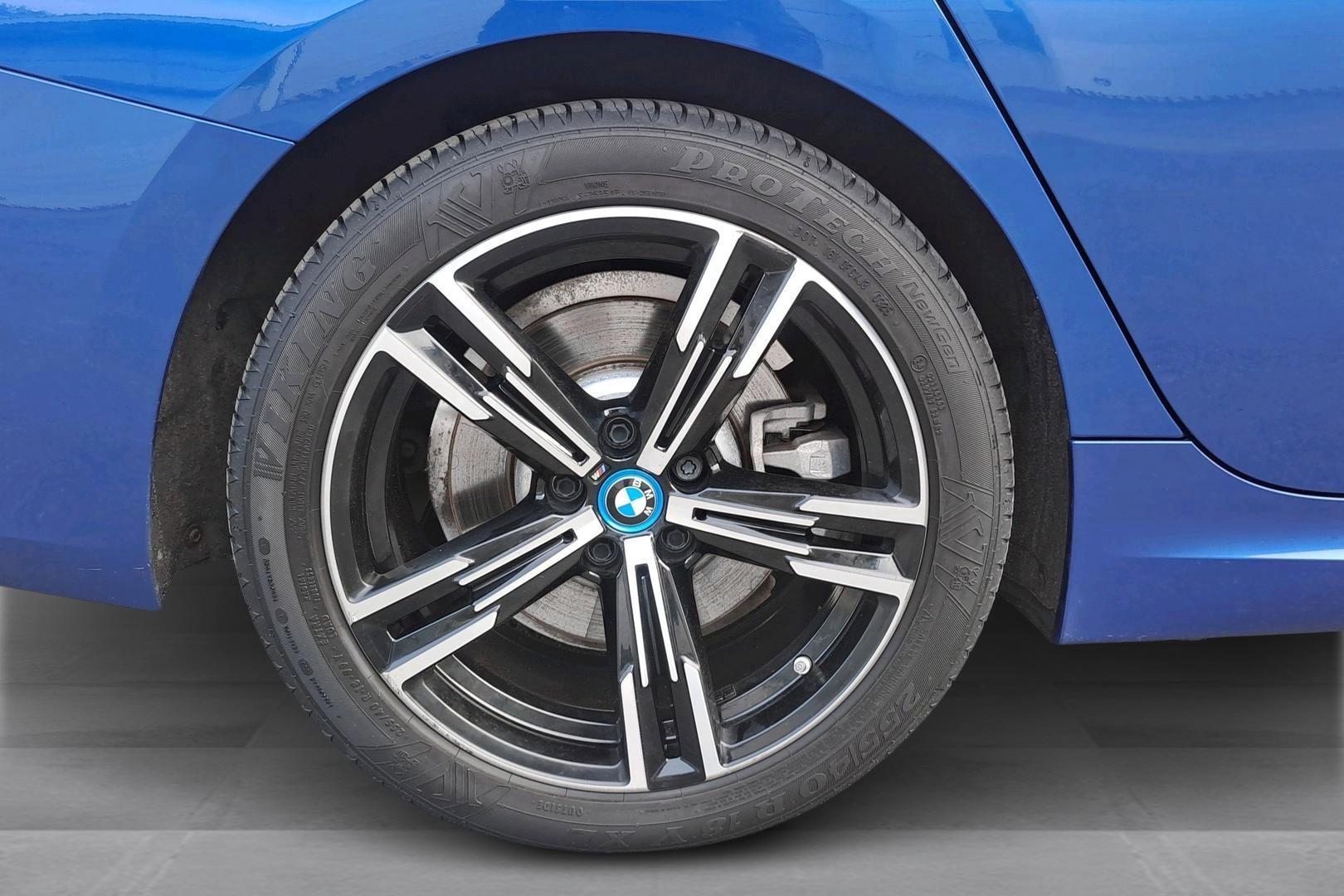 BMW 330 29