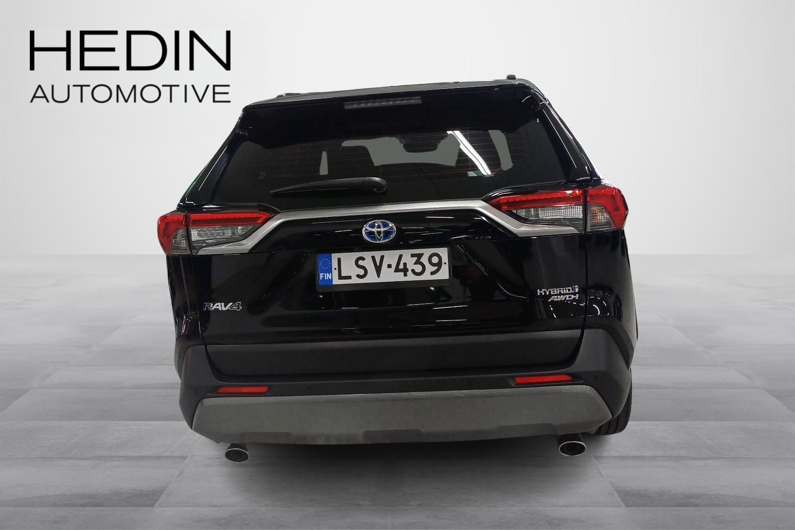 TOYOTA RAV4 2021