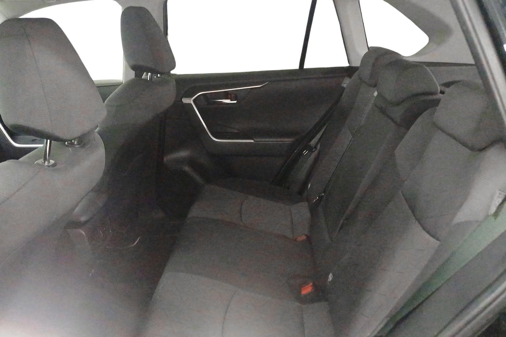 TOYOTA RAV4 2021