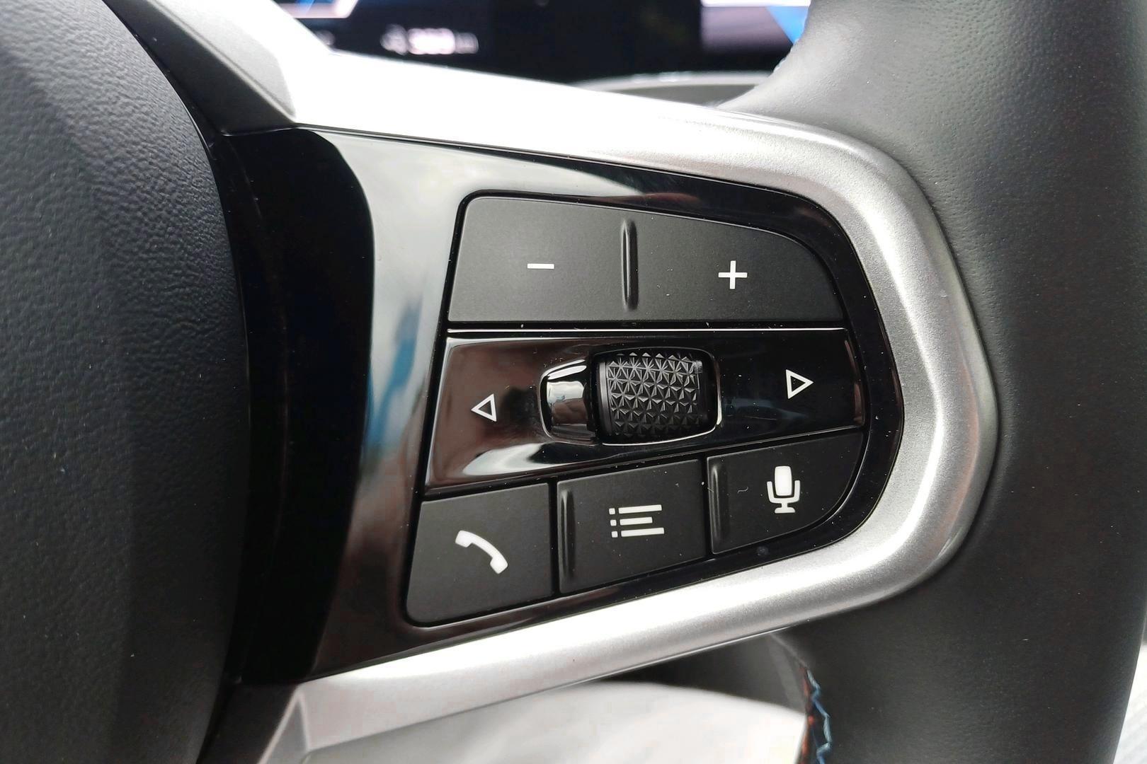 BMW i4 2025