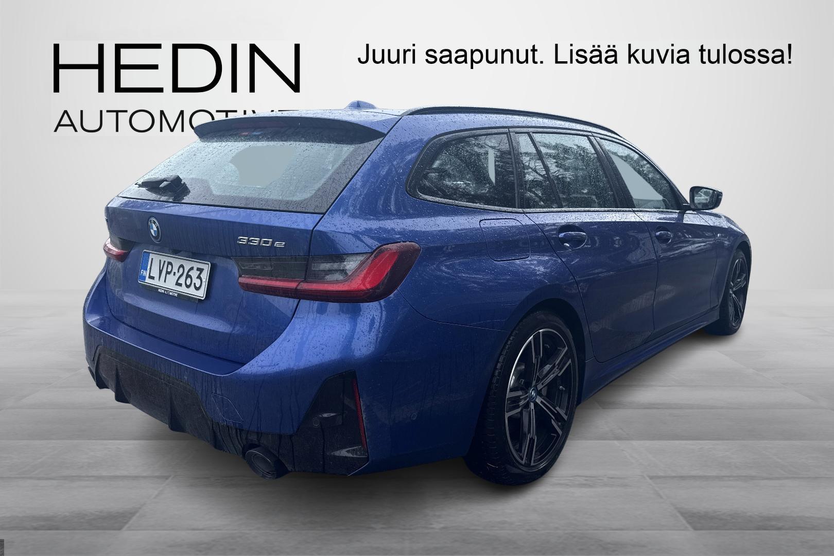BMW 330 2024