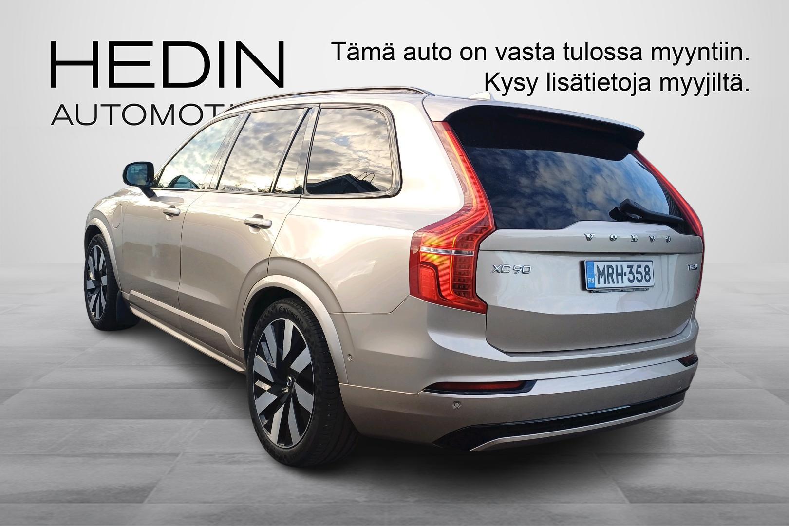VOLVO XC90 2025