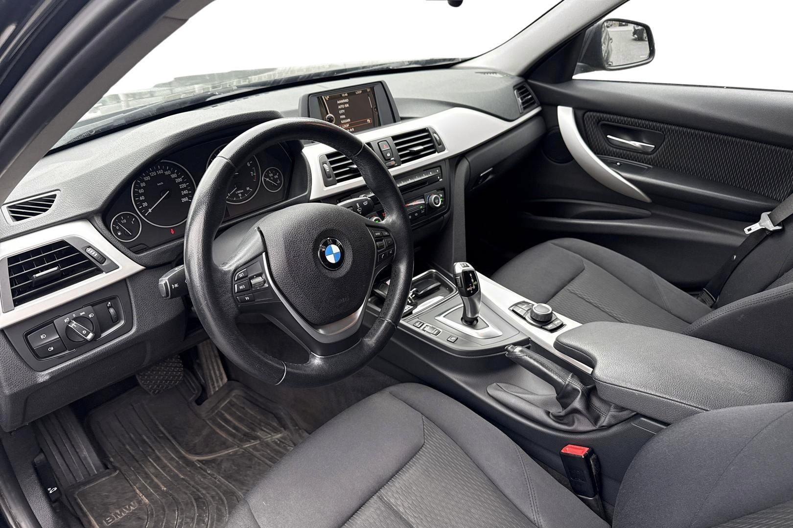 BMW 320 2014