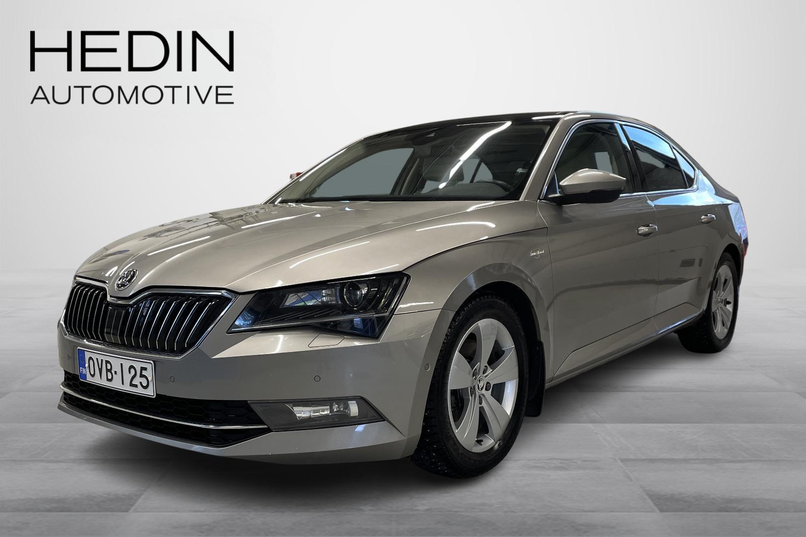SKODA SUPERB 2016
