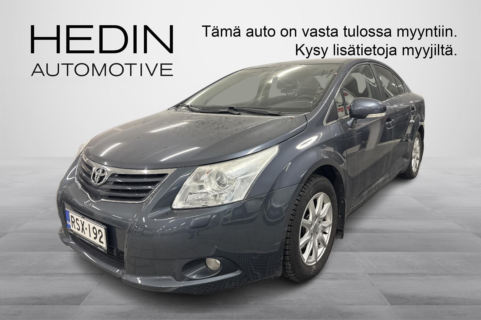 TOYOTA AVENSIS 2011