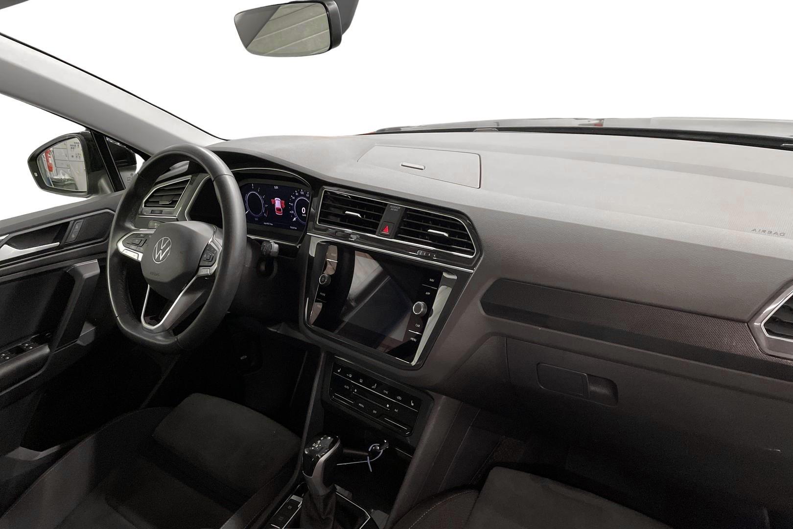 VOLKSWAGEN Tiguan 2023