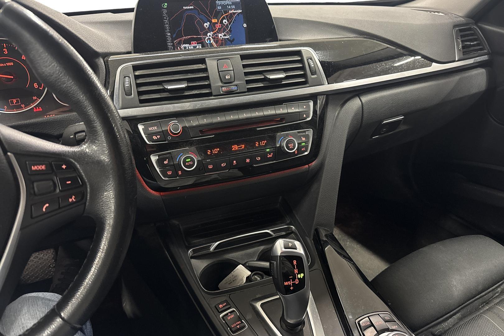 BMW 320 2016