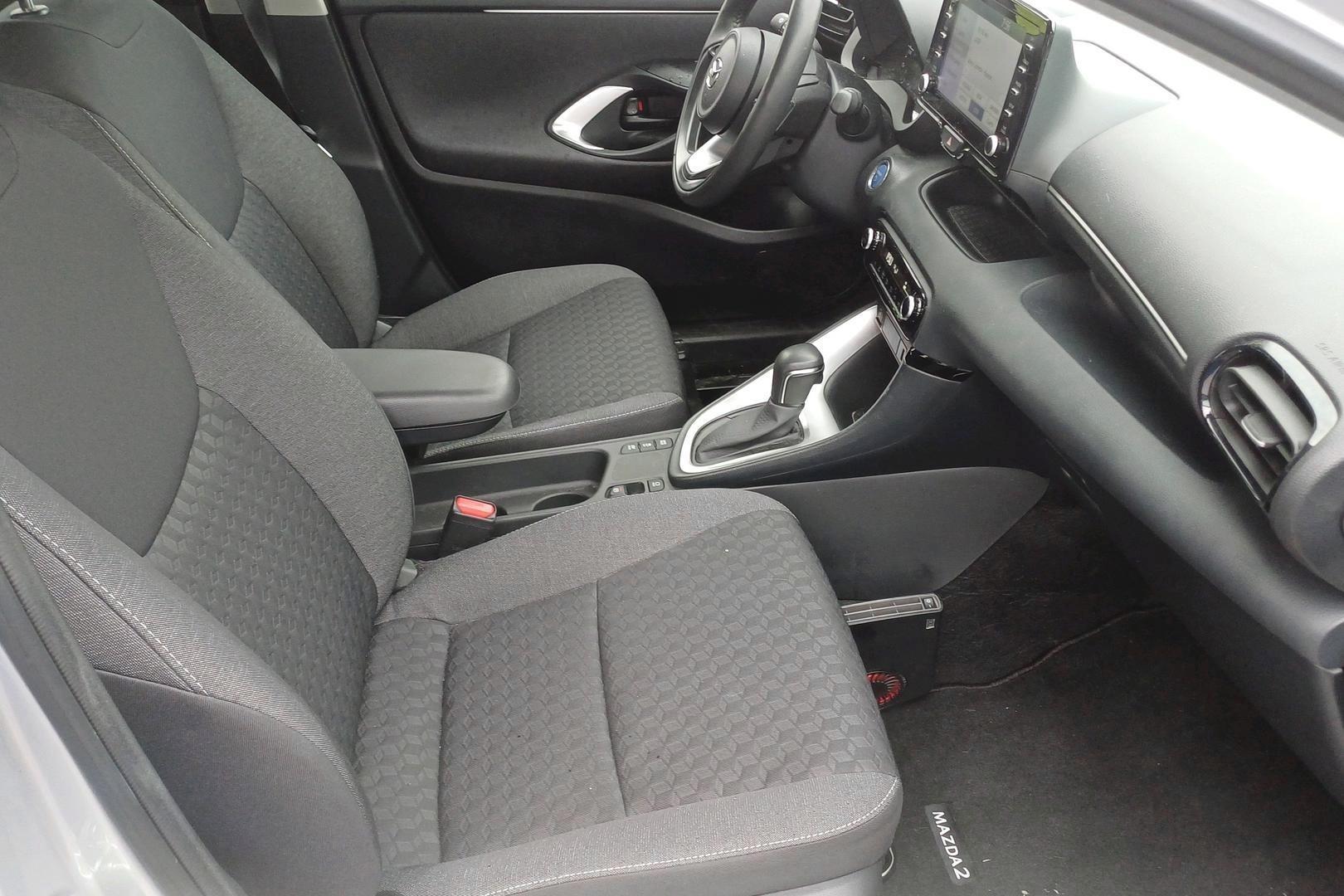 MAZDA Mazda2 2024