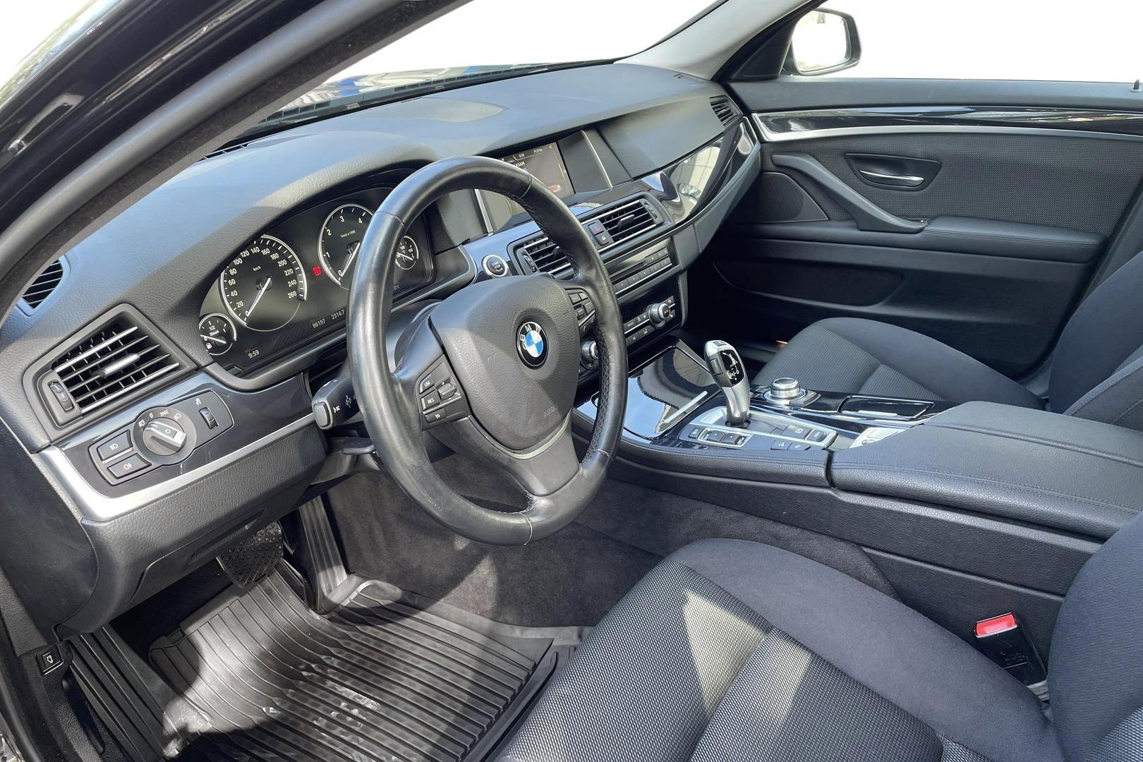 BMW 520 2014