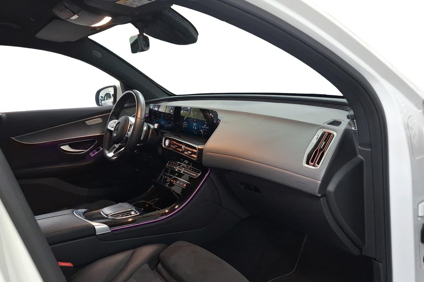 Mercedes-Benz EQC 13