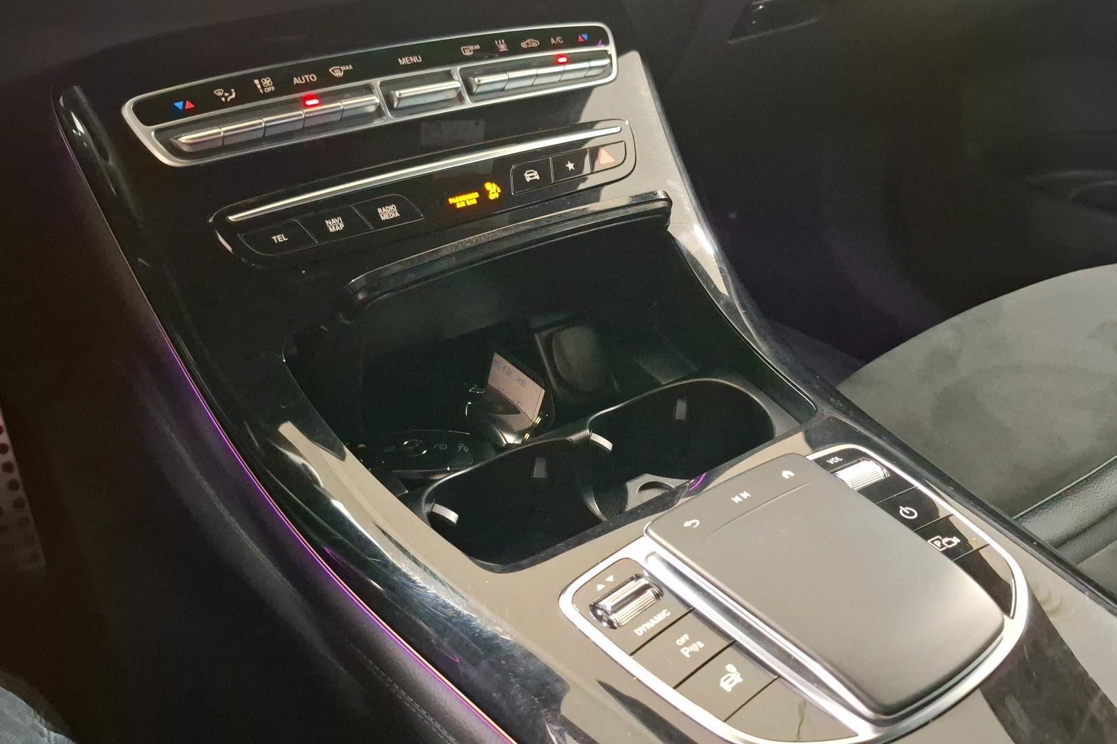 Mercedes-Benz EQC 21
