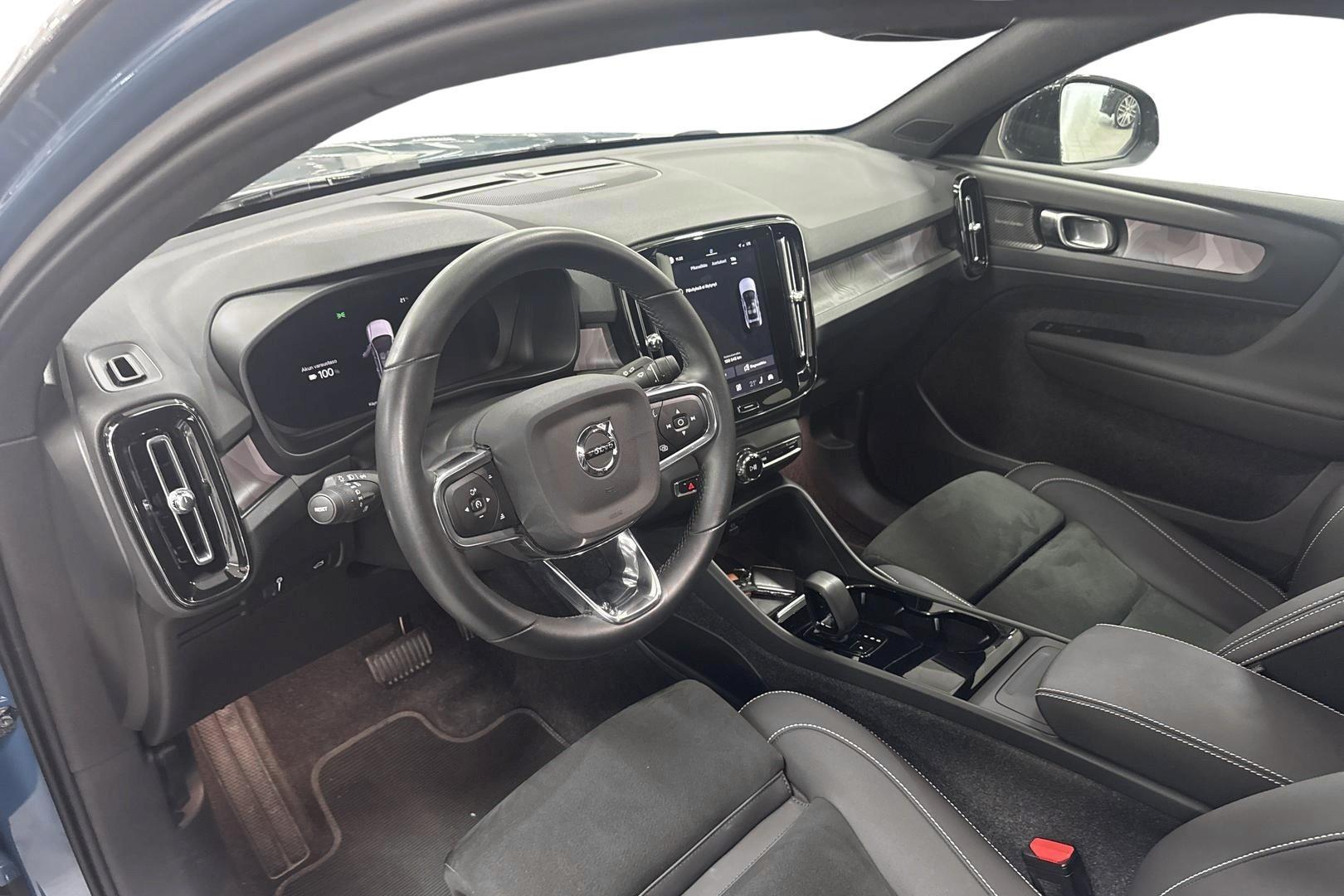 Volvo C40 2022