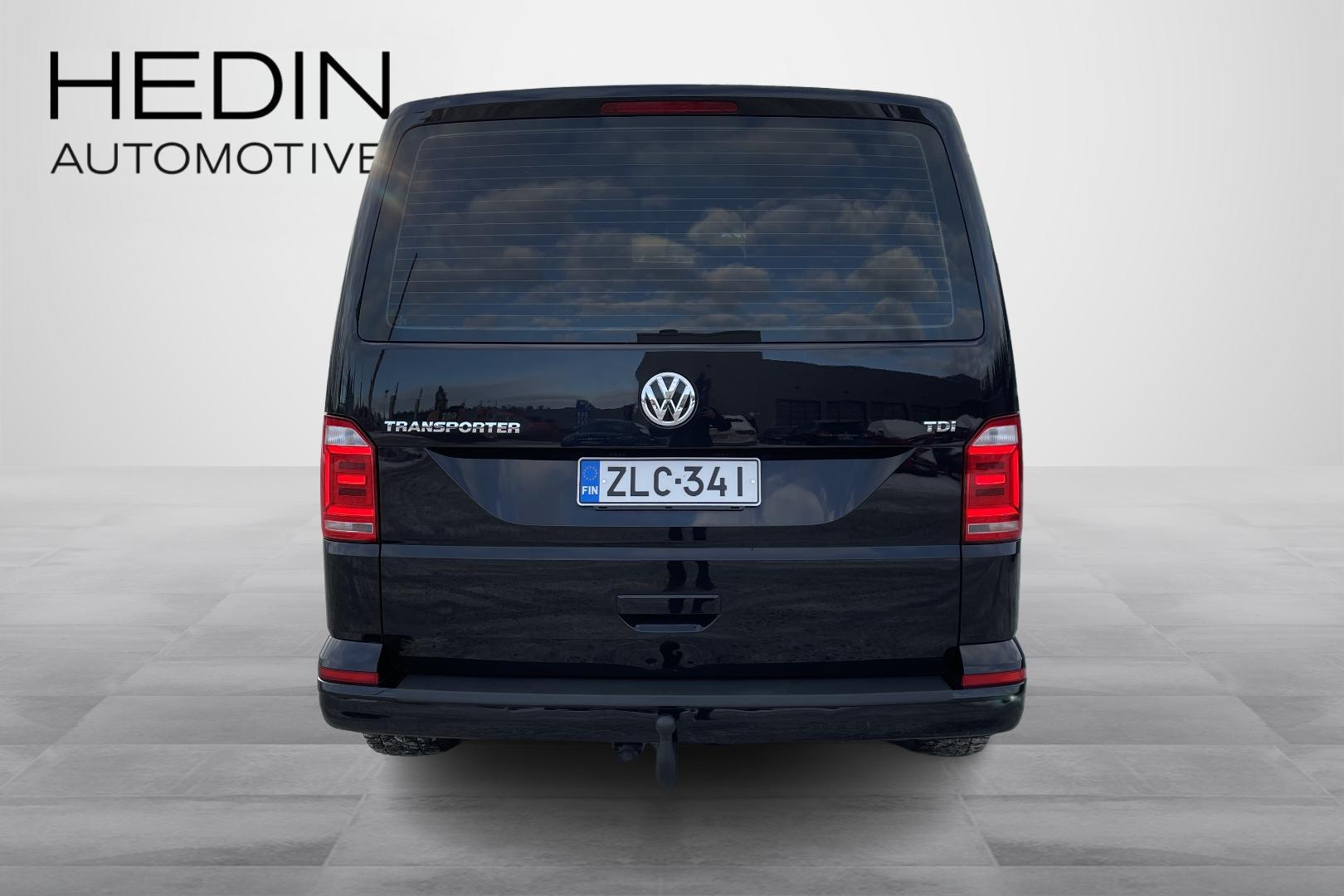 VOLKSWAGEN TRANSPORTER 2017
