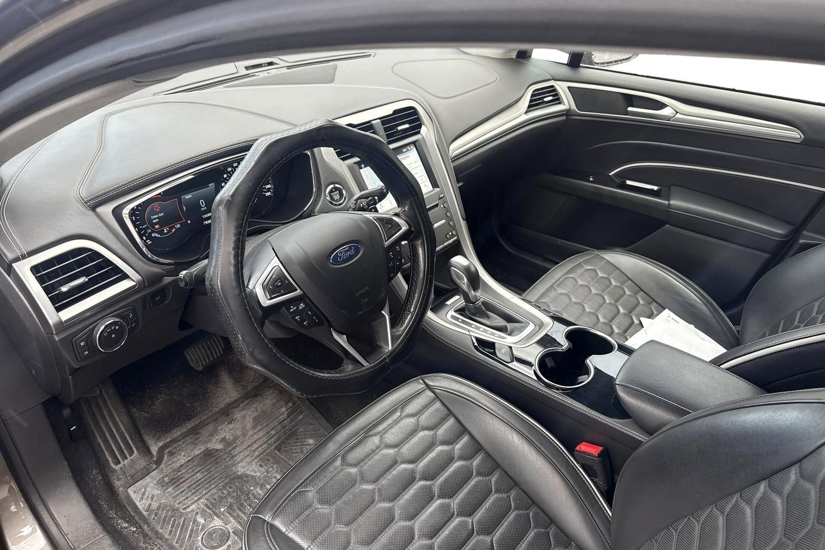 FORD Mondeo Vignale 2017
