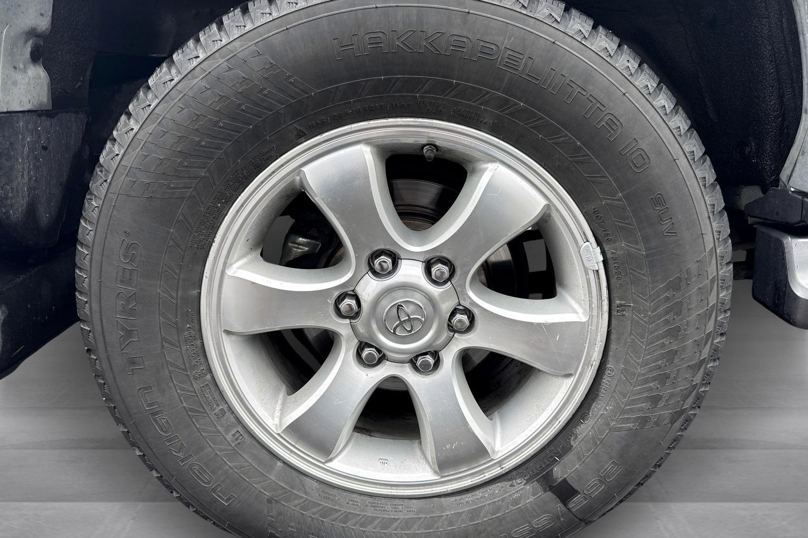 TOYOTA LAND CRUISER 2005