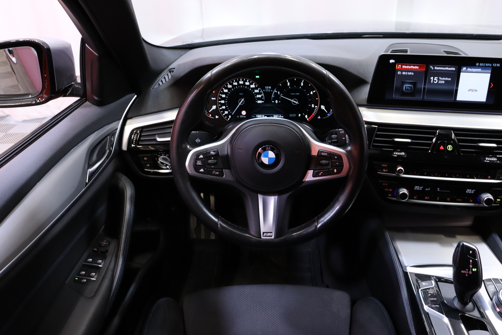 BMW 520 2019