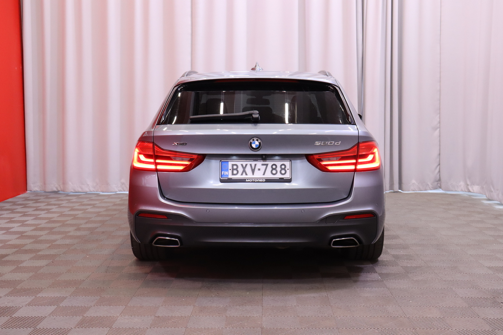 BMW 520 2019
