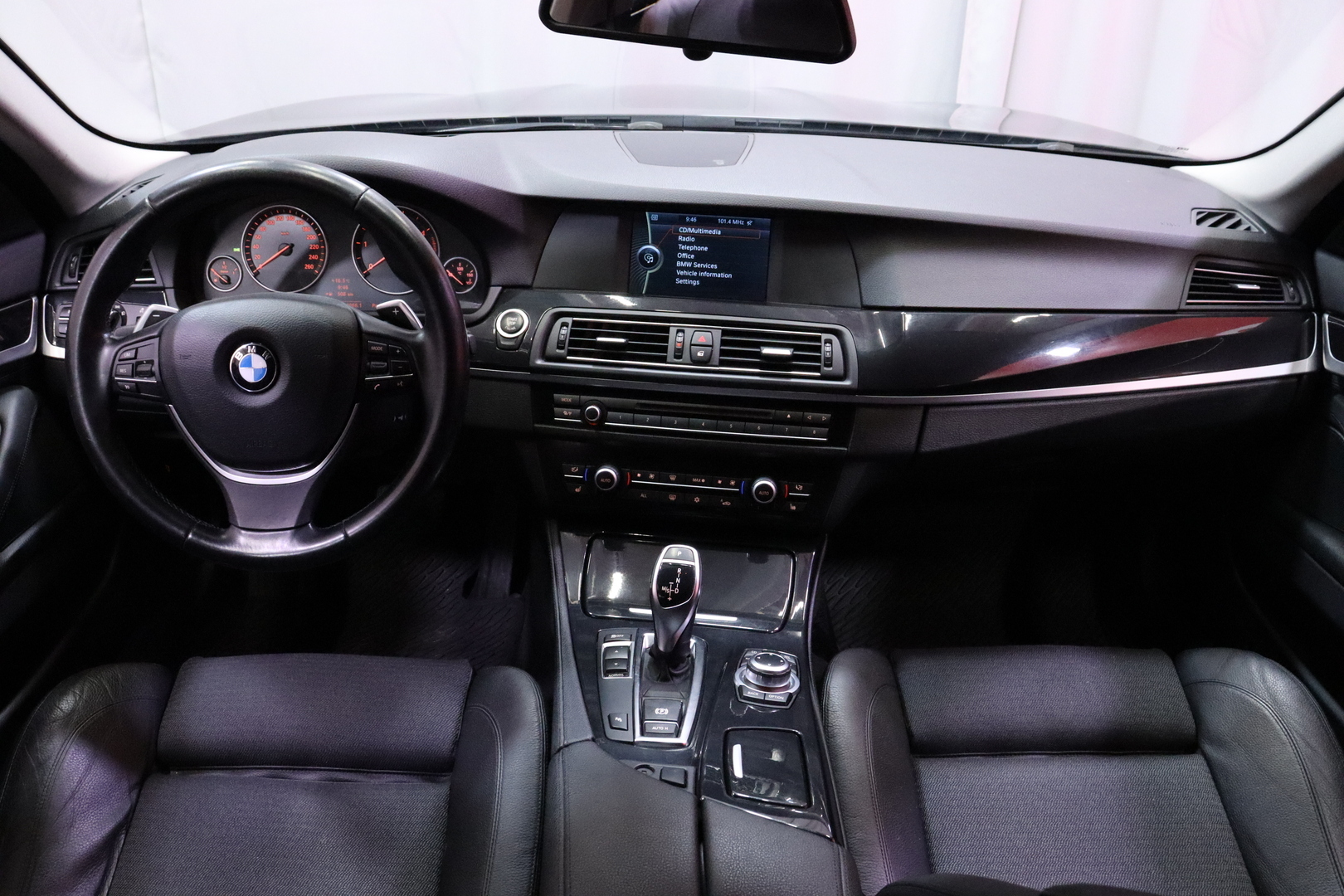 BMW 520 2012