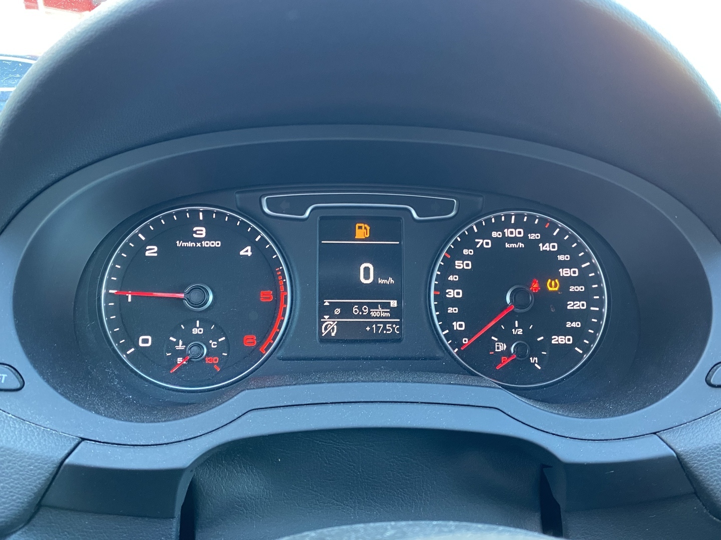 AUDI Q3 2014