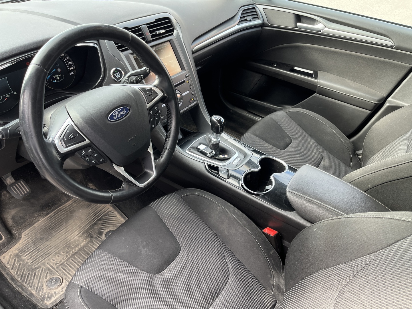 FORD Mondeo 2015