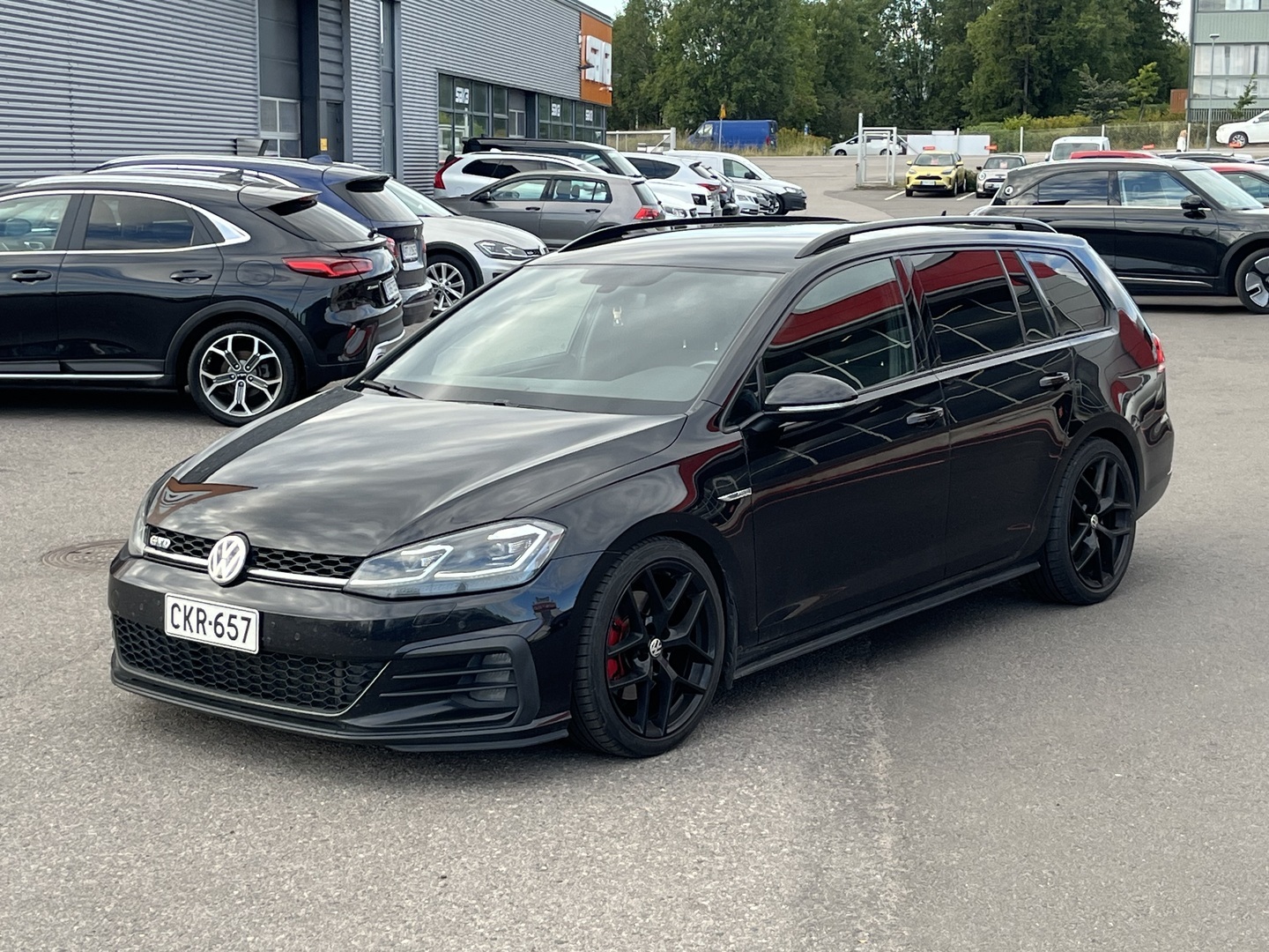 VOLKSWAGEN Golf 2017