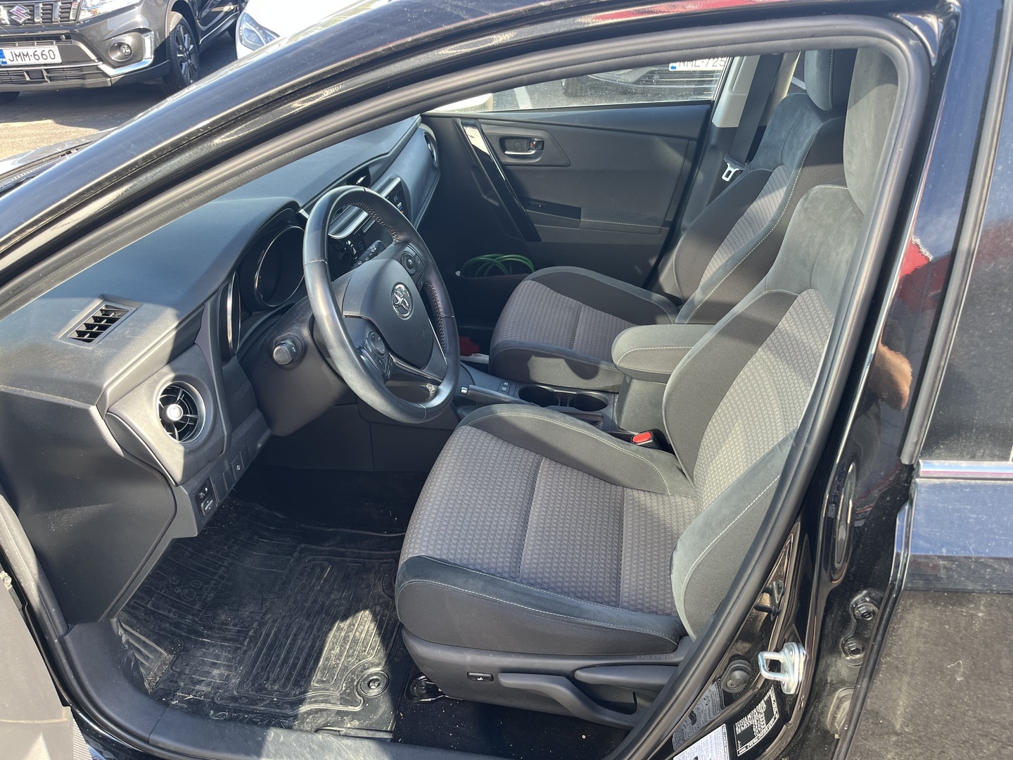 TOYOTA Auris 2018