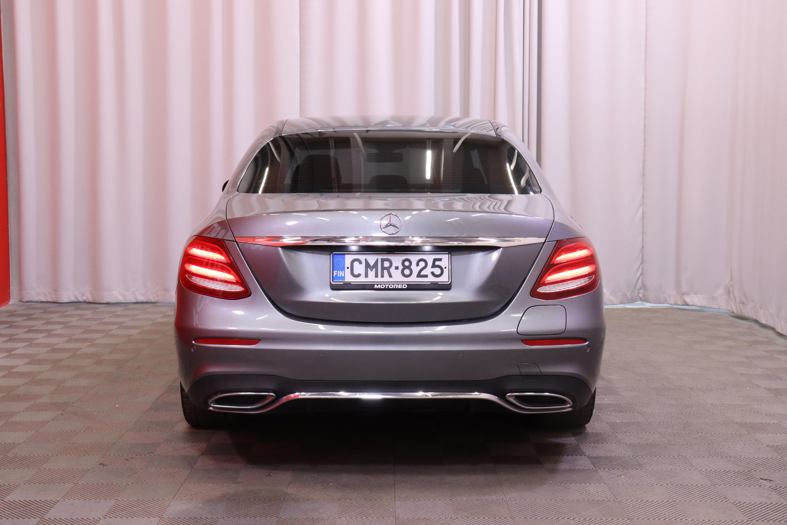 MERCEDES-BENZ E 2019
