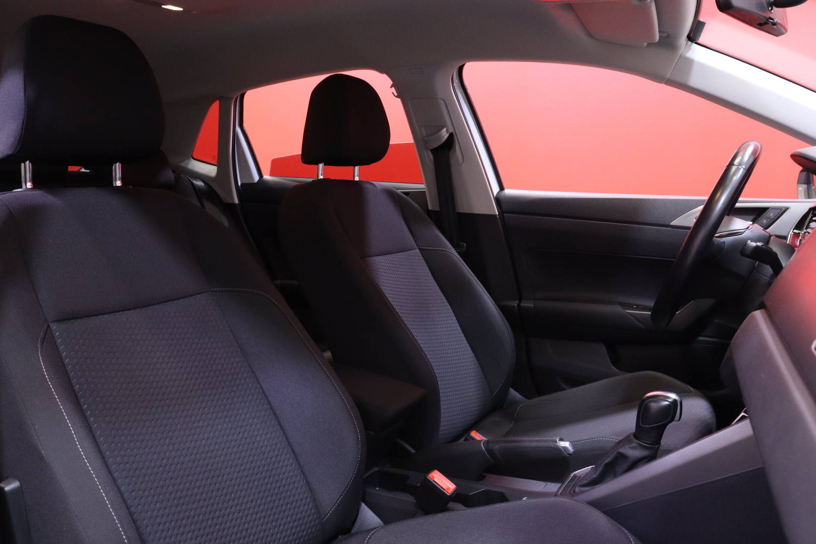 VOLKSWAGEN Polo 2019