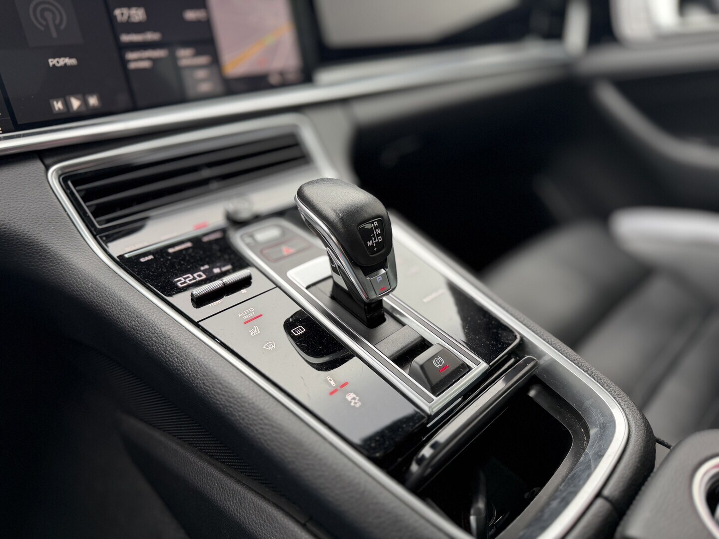 PORSCHE Panamera 2018