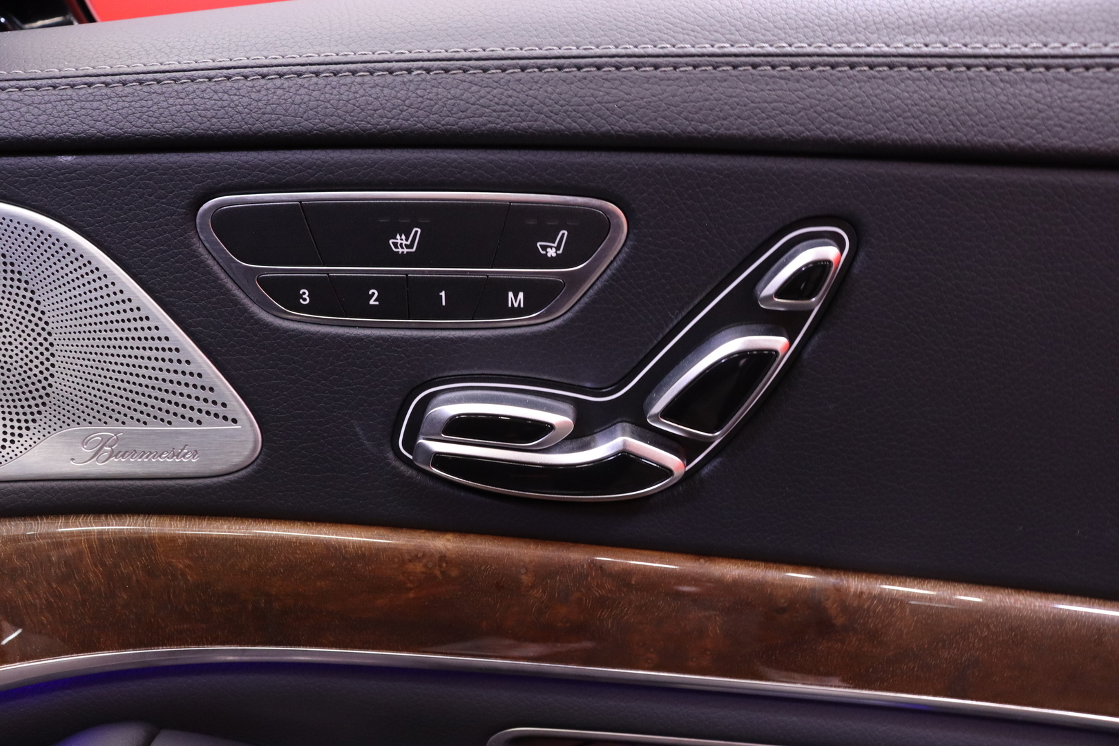 MERCEDES-BENZ S 2014