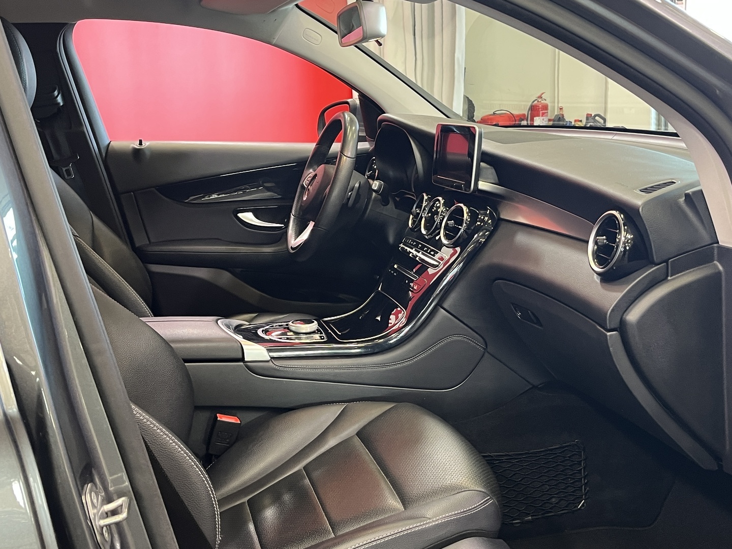 MERCEDES-BENZ GLC 2018